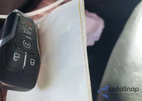 2015 Ford Mustang Ecoboost Premium из США, поврежденный, VIN 1FATP8UH1F5377560